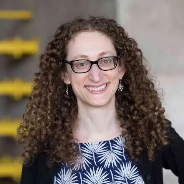 Mattea Lewitt