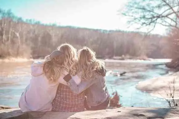 how to help a grieving friend