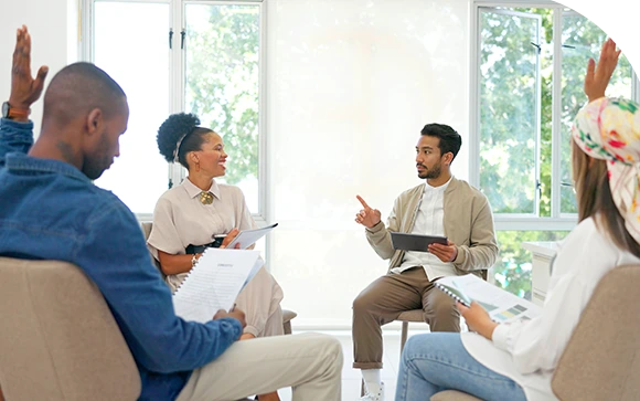 therapist providing online counseling