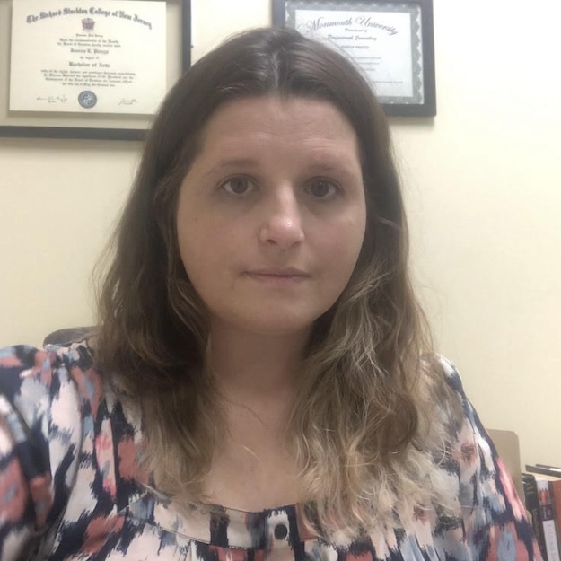 Jessica Pirozzitherapist